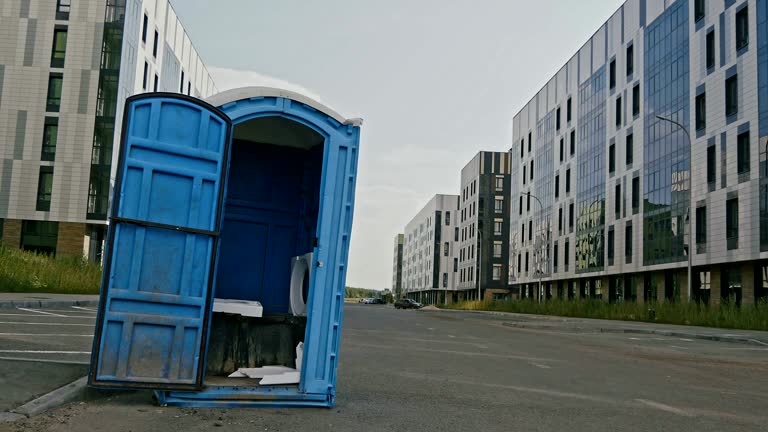 Best Portable Restroom Maintenance and Cleaning  in Ridgeland, MS